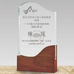 Crystal Plaques - Perseverance Forever Remembered - Wooden Base PK-002